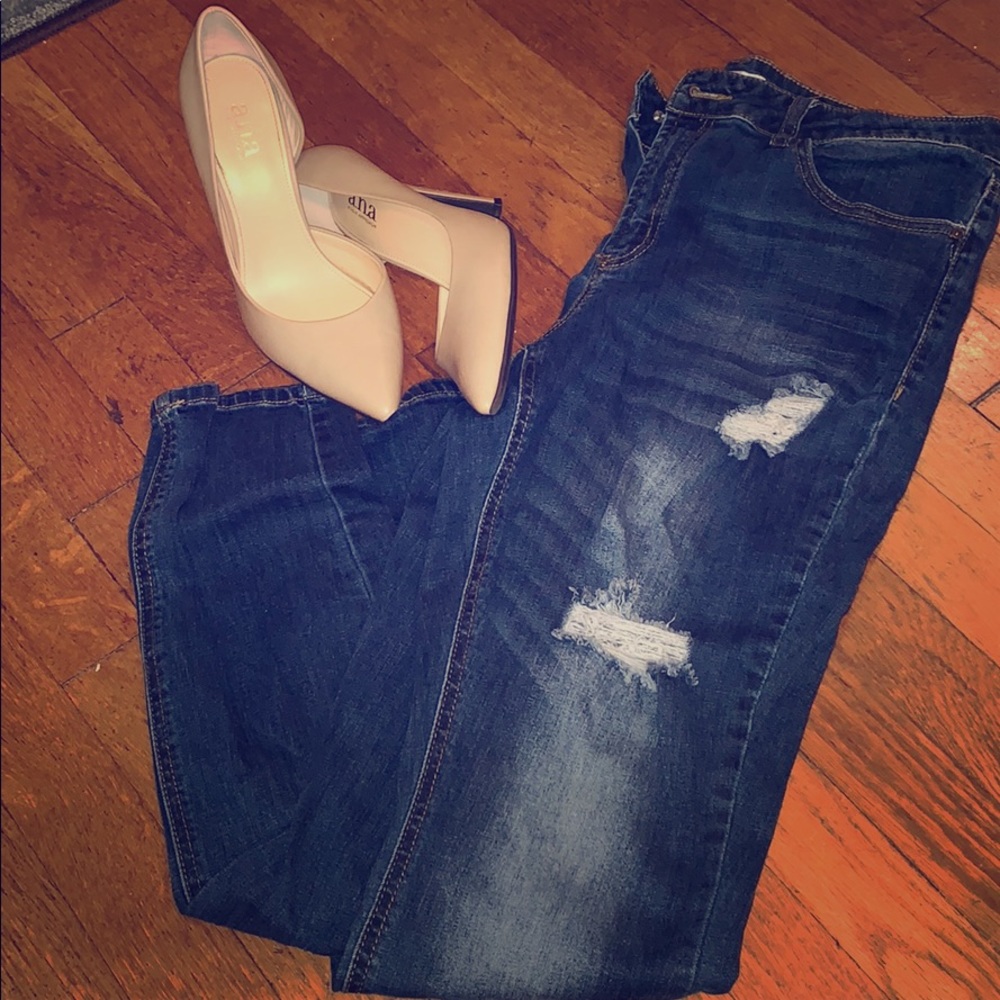 Skinny jeans.